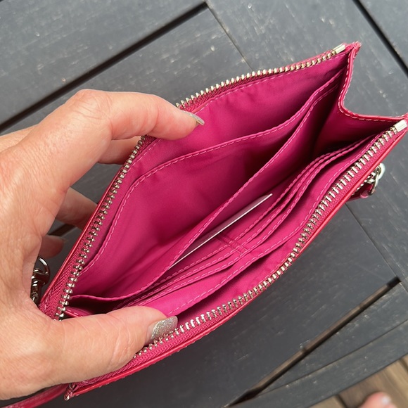 Authentic COACH Julia wristlet zippy wallet rare pink raspberry patent leather - Picture 16 of 17